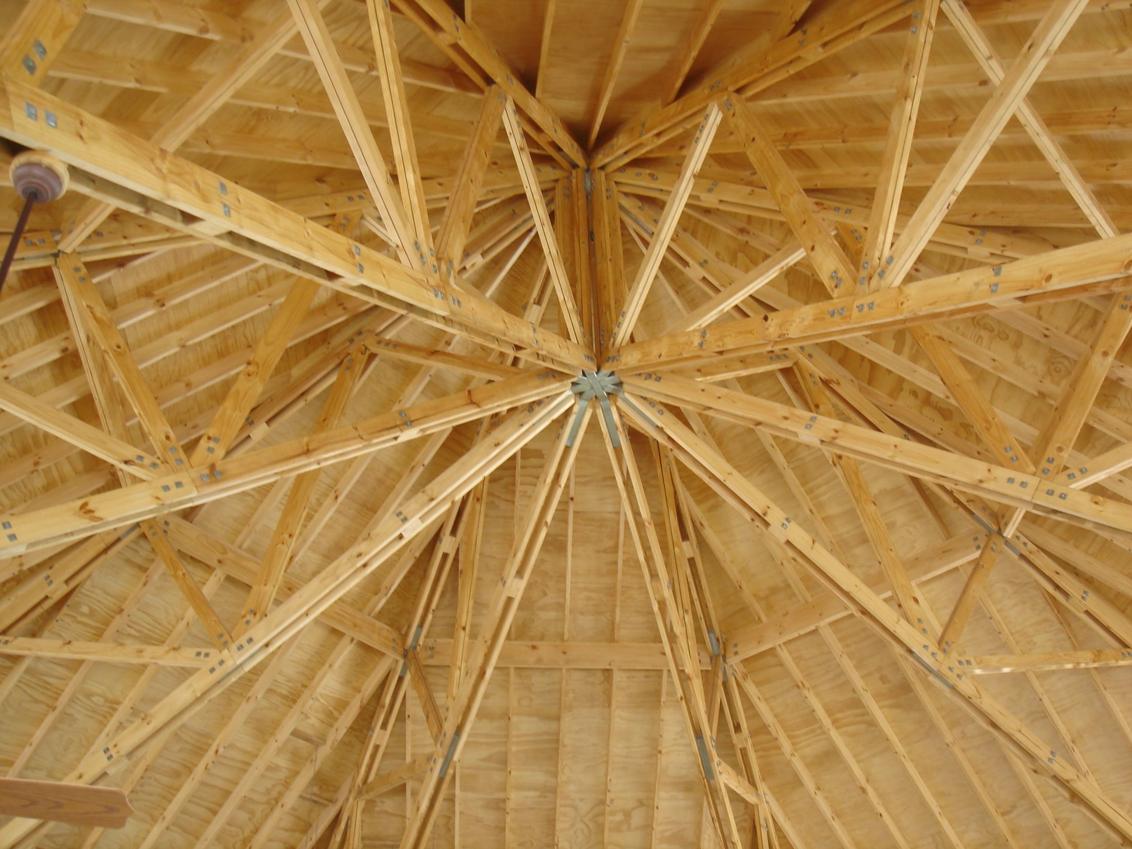Timber roof structure and joinery